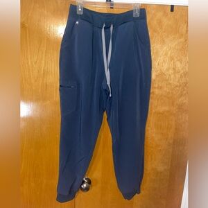 Figs Women’s Navy Jogger Scrub Pants Size Large